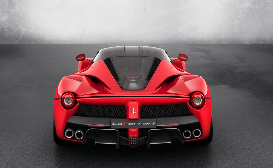  Ferrari LaFerrari 2013 года  (фото 8 из 34)